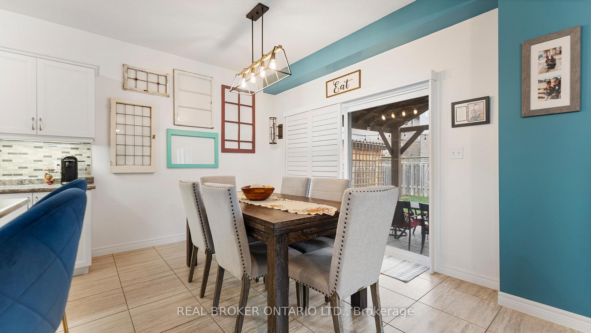 Photo 9 of 211 Maple Bush Drive, Cambridge, Little's Corners — HOMEH