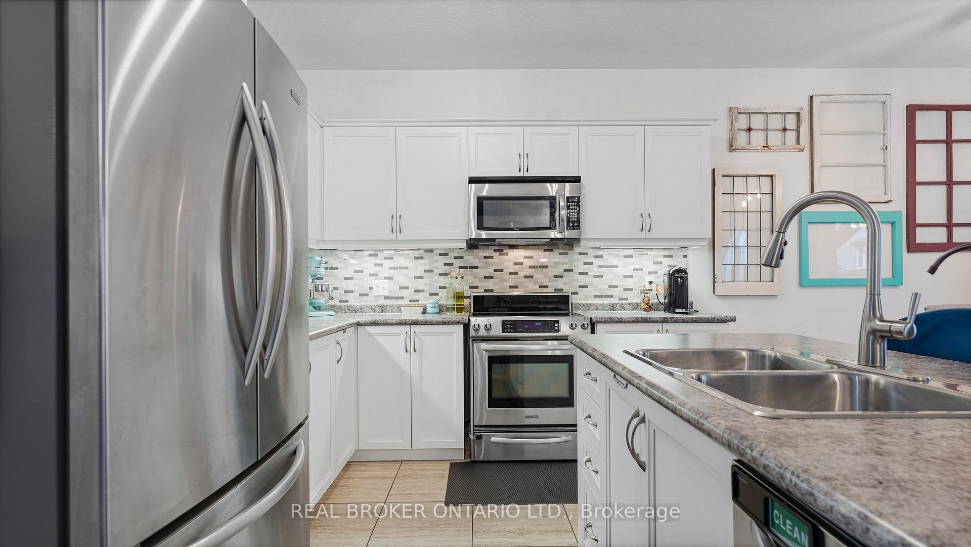 Photo 12 of 211 Maple Bush Drive, Cambridge, Little's Corners — HOMEH