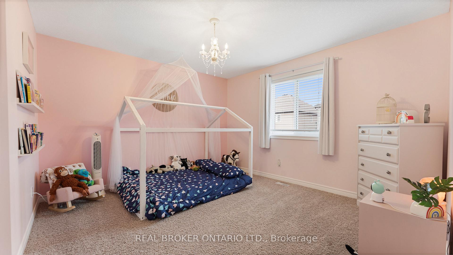 Photo 16 of 211 Maple Bush Drive, Cambridge, Little's Corners — HOMEH