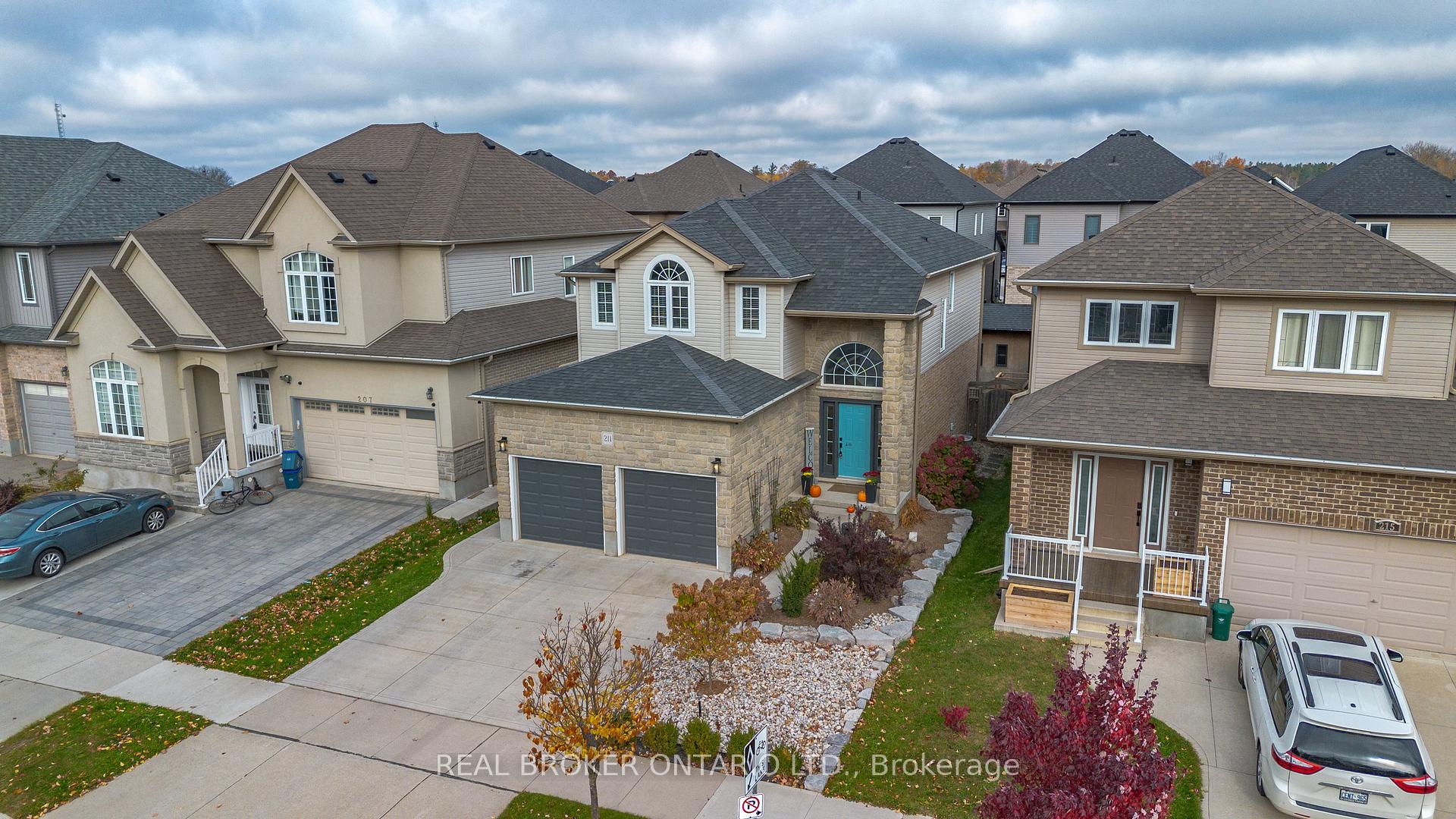 Photo 35 of 211 Maple Bush Drive, Cambridge, Little's Corners — HOMEH