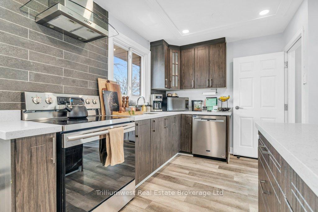 Photo 7 of 29 Golfview Road, Guelph, Victoria North — HOMEH