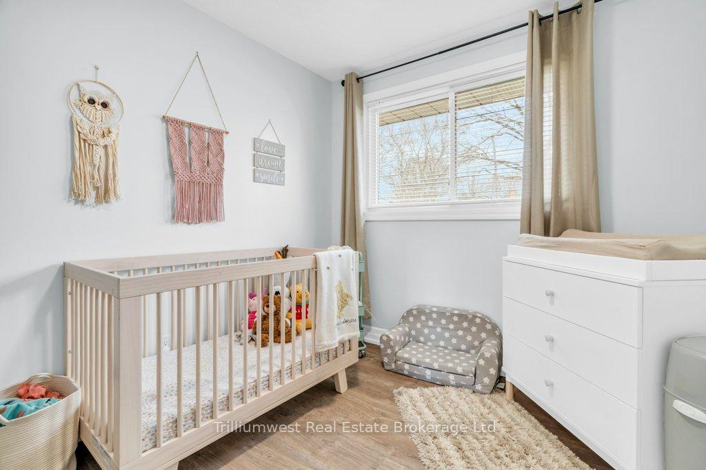 Photo 16 of 29 Golfview Road, Guelph, Victoria North — HOMEH