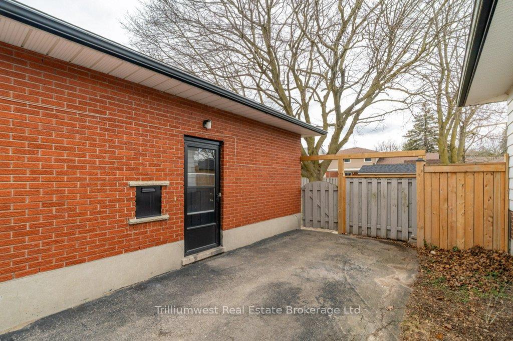 Photo 35 of 29 Golfview Road, Guelph, Victoria North — HOMEH
