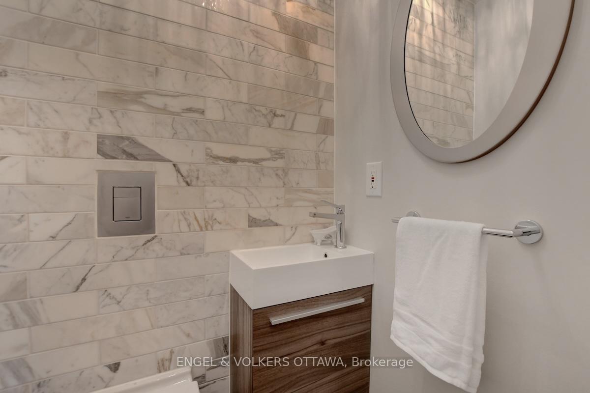Photo 17 of 488 Denbury Avenue, Ottawa, McKellar/Highland — HOMEH
