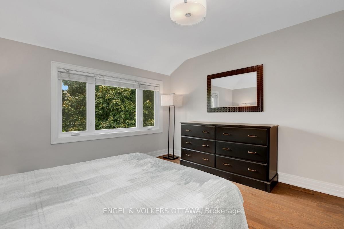 Photo 26 of 488 Denbury Avenue, Ottawa, McKellar/Highland — HOMEH