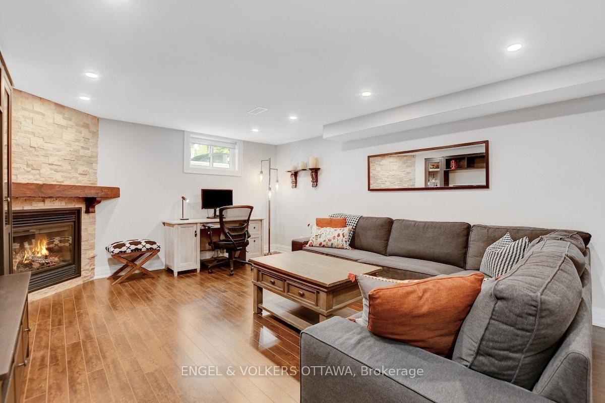 Photo 39 of 488 Denbury Avenue, Ottawa, McKellar/Highland — HOMEH