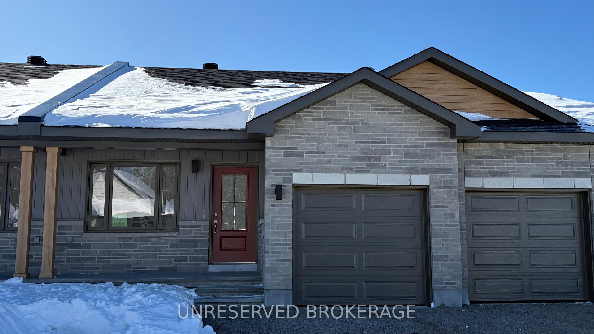 Photo 2 of 192 Seabert Drive, Arnprior — HOMEH