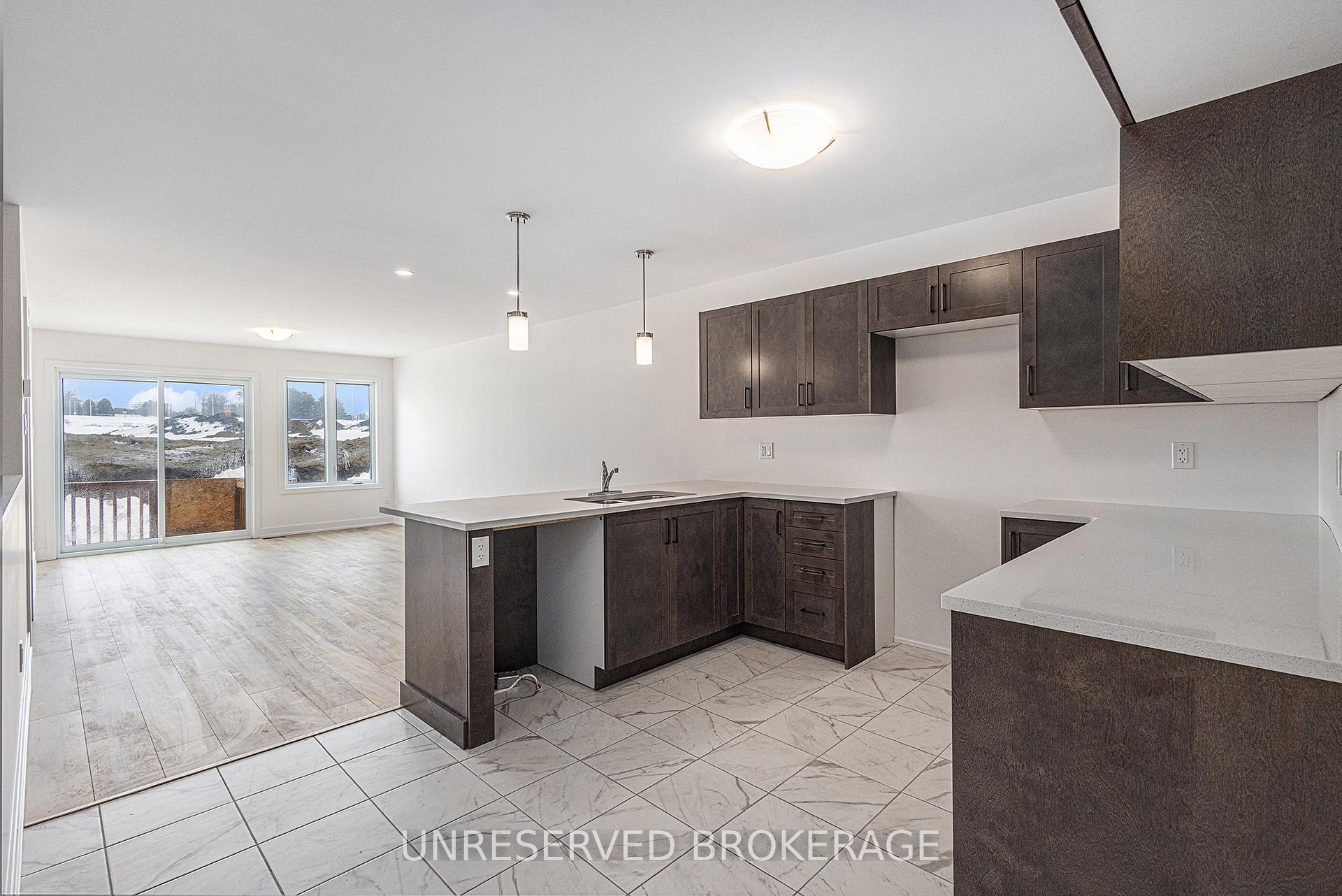 Photo 7 of 192 Seabert Drive, Arnprior — HOMEH