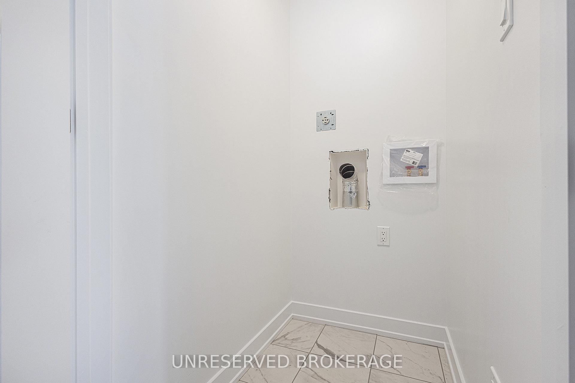 Photo 9 of 192 Seabert Drive, Arnprior — HOMEH