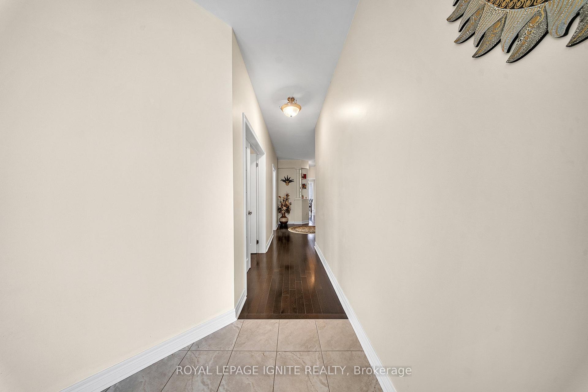 Photo 5 of 228 Dougall Avenue, Caledon, Rural Caledon — HOMEH