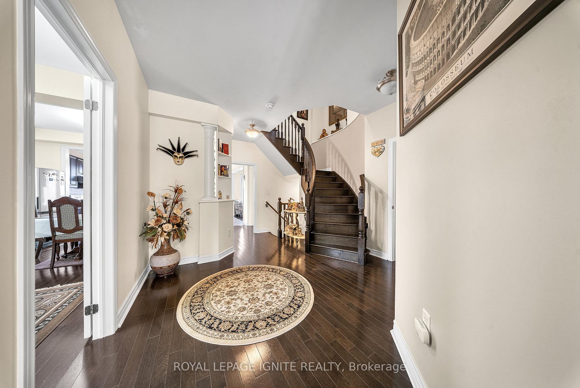 Photo 6 of 228 Dougall Avenue, Caledon, Rural Caledon — HOMEH