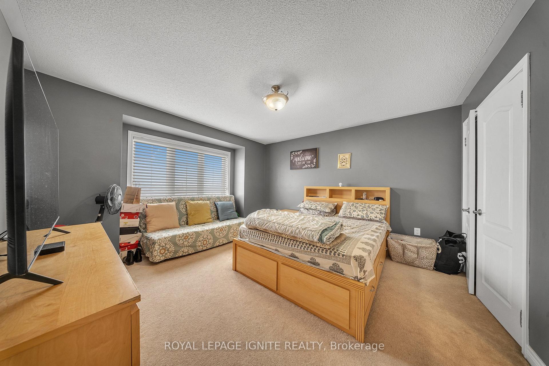 Photo 27 of 228 Dougall Avenue, Caledon, Rural Caledon — HOMEH