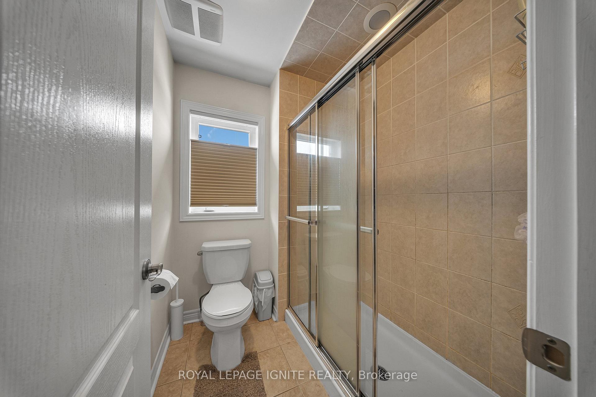 Photo 28 of 228 Dougall Avenue, Caledon, Rural Caledon — HOMEH