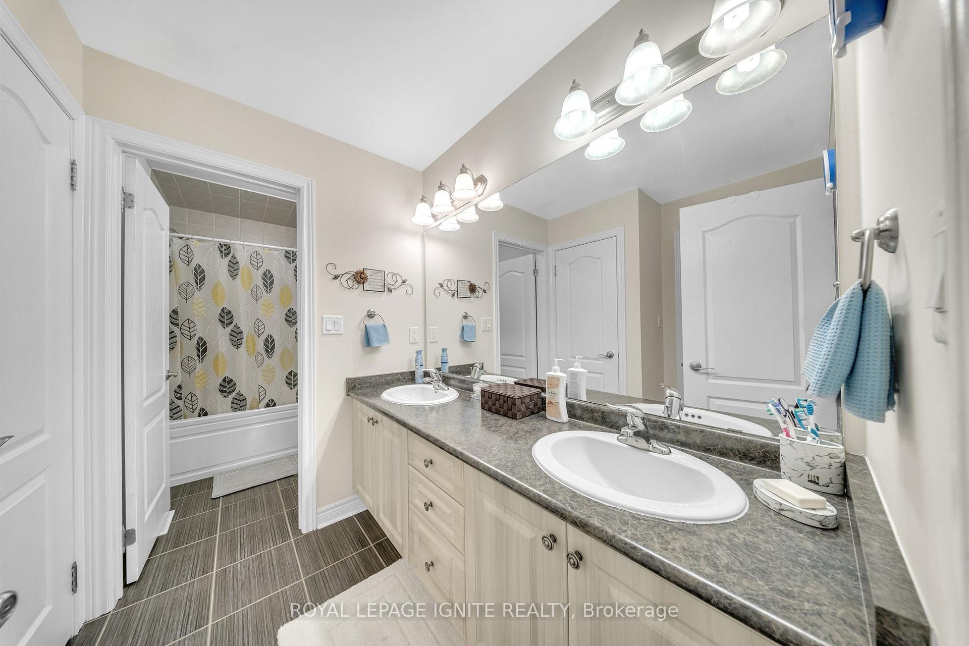 Photo 31 of 228 Dougall Avenue, Caledon, Rural Caledon — HOMEH