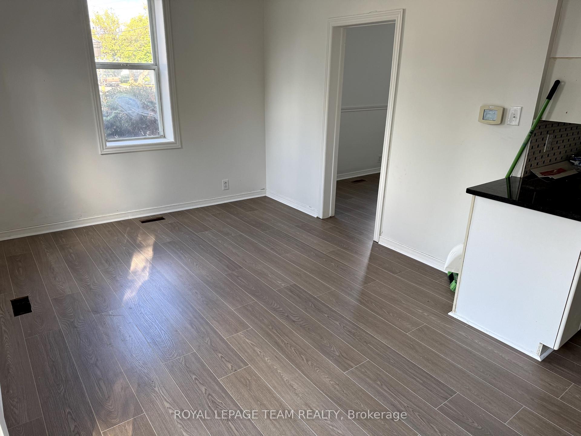 Photo 12 of 212 Franktown Road, Carleton Place — HOMEH