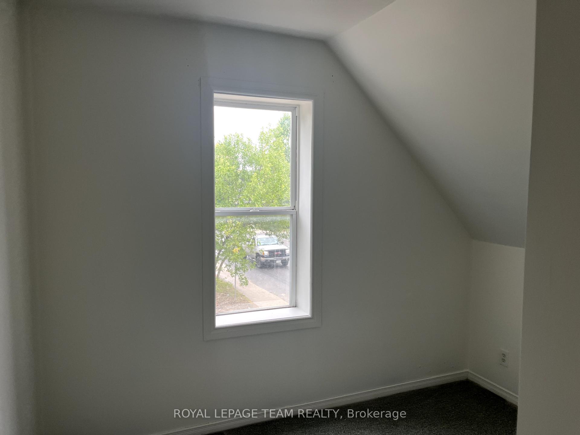 Photo 22 of 212 Franktown Road, Carleton Place — HOMEH