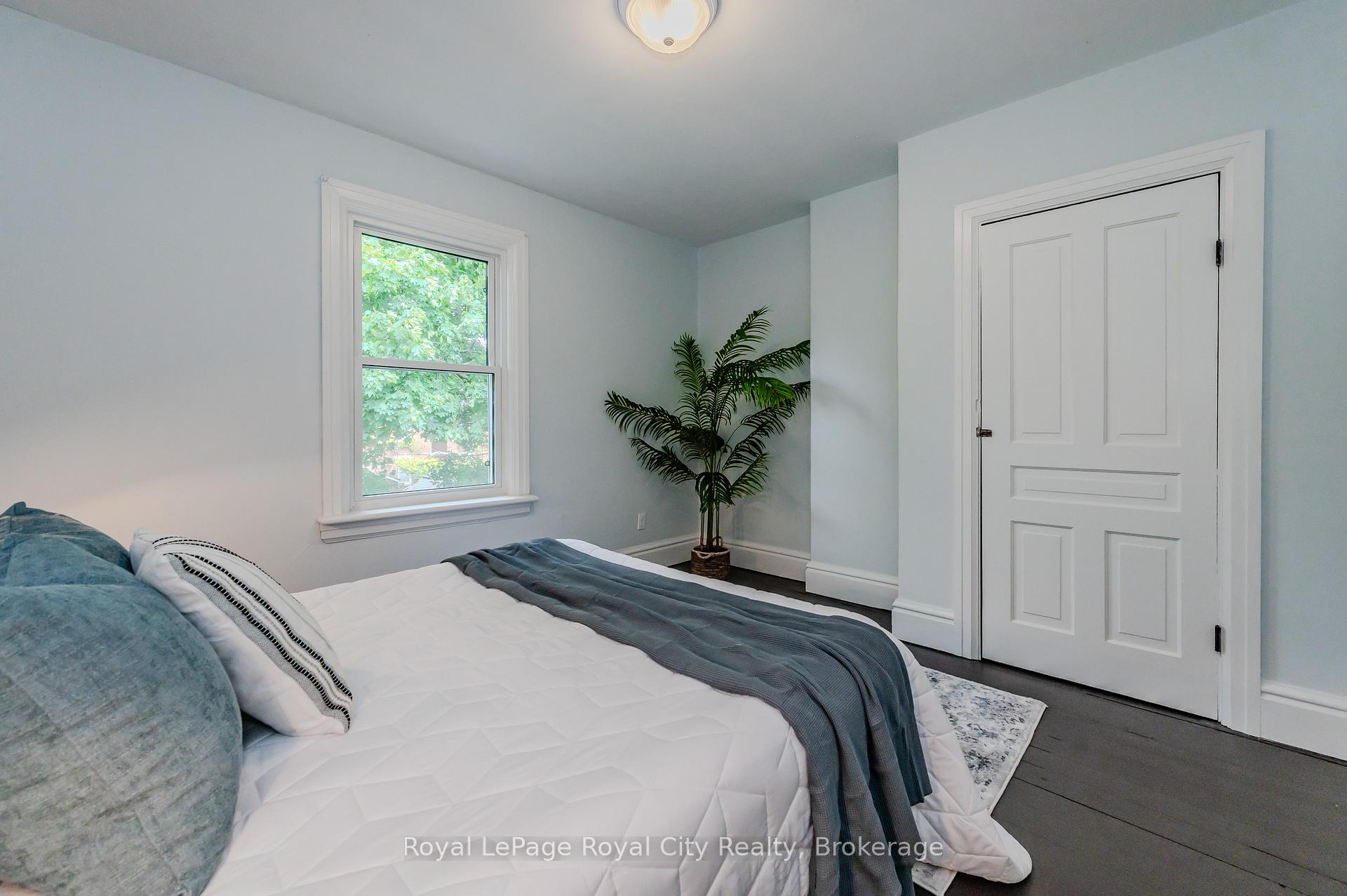 Photo 20 of 108 Harris Street, Guelph, St. Patrick's Ward — HOMEH