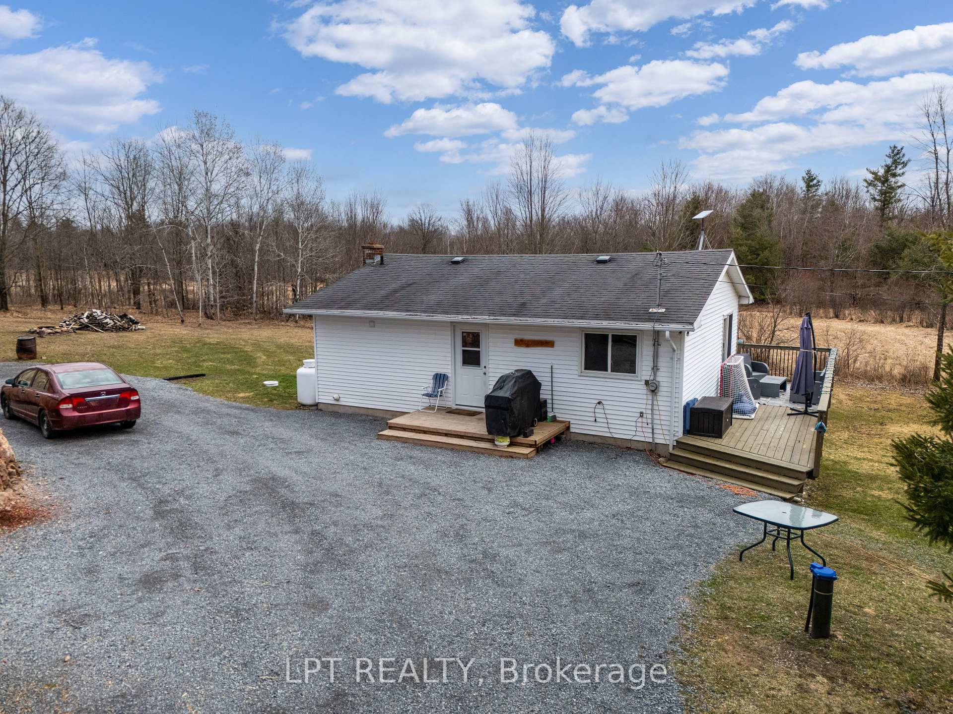 Photo 2 of 1362 Buck Bay Road, Frontenac, Frontenac South — HOMEH