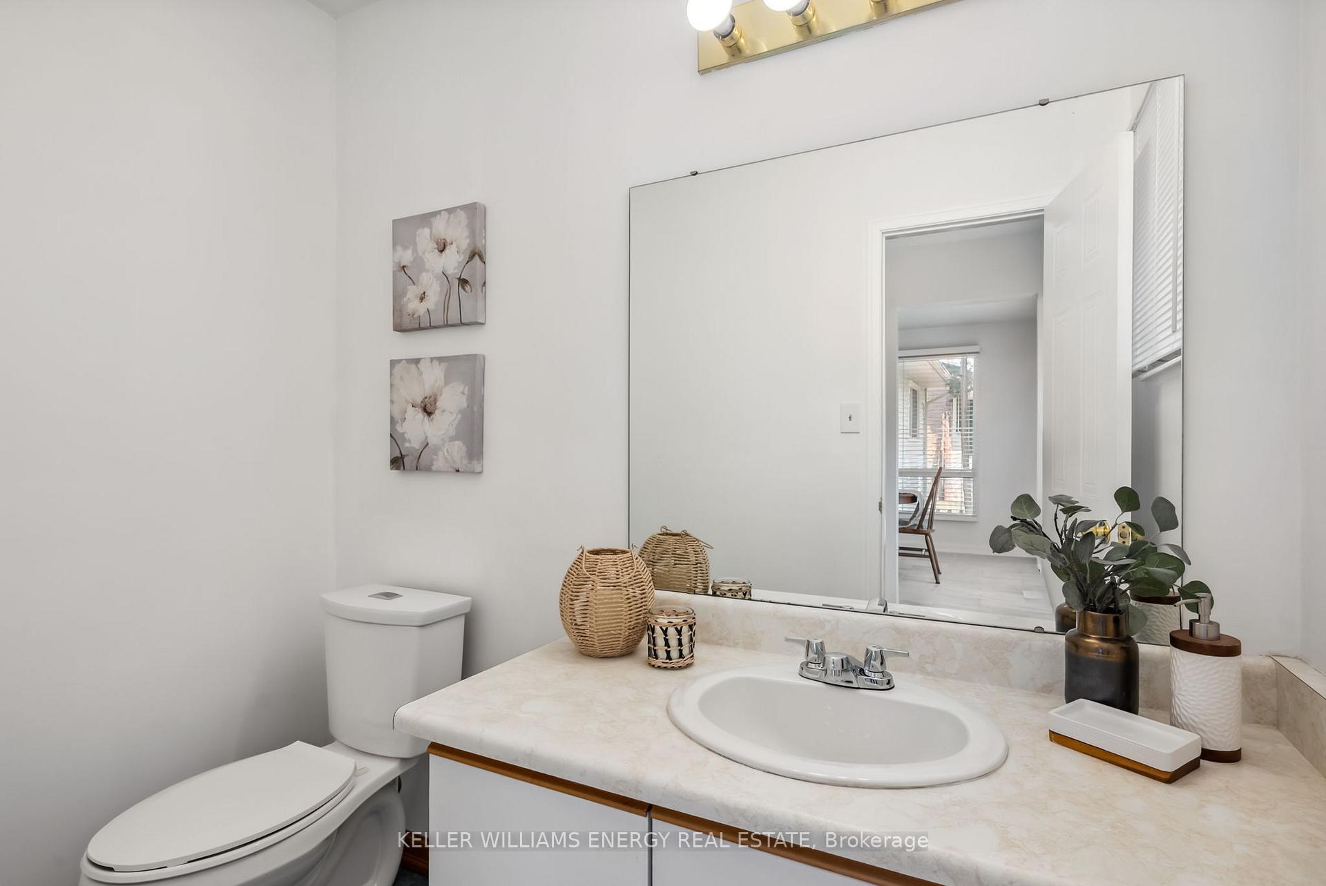 Photo 18 of 4 Pinedale Crescent, Clarington, Courtice — HOMEH