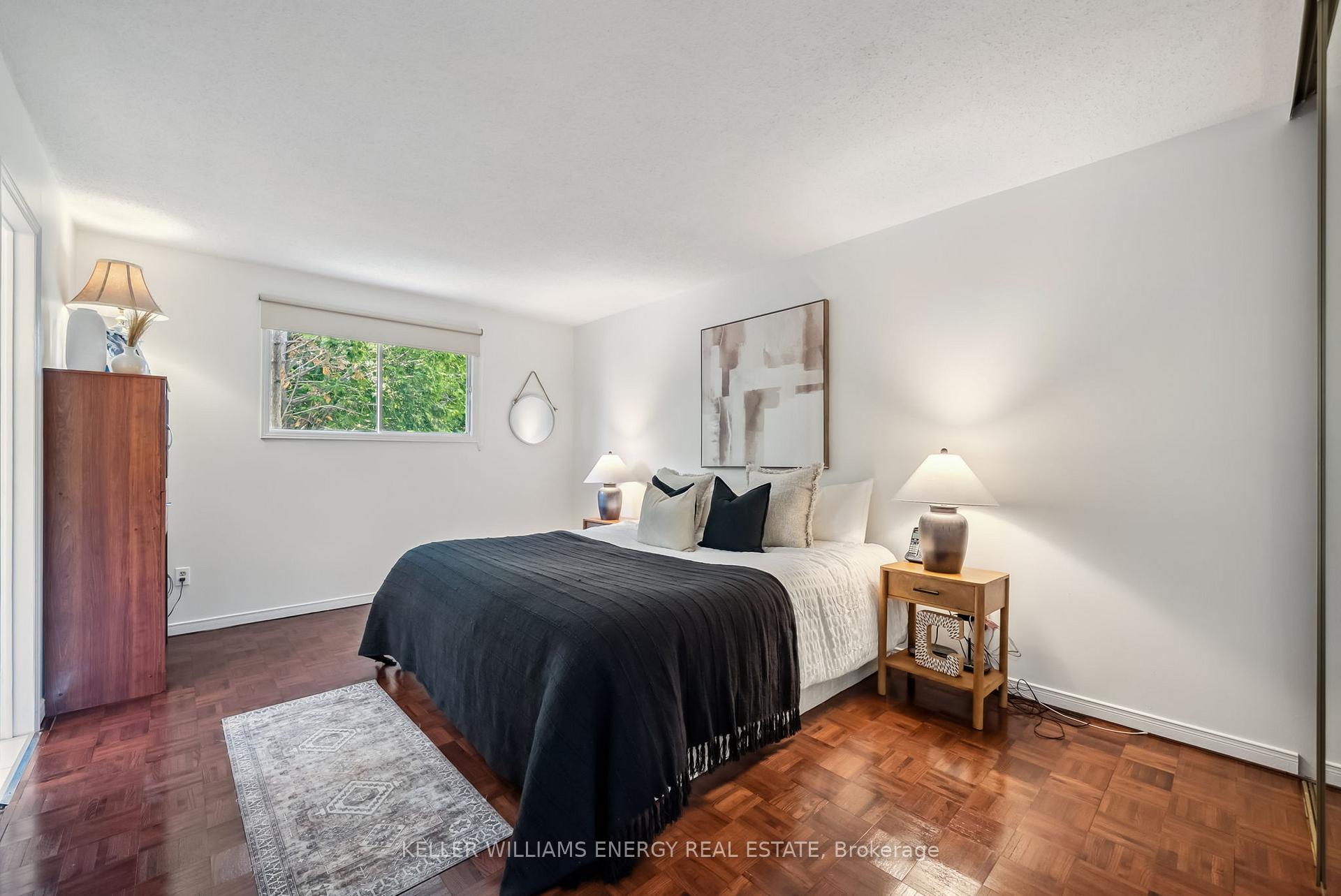 Photo 22 of 4 Pinedale Crescent, Clarington, Courtice — HOMEH