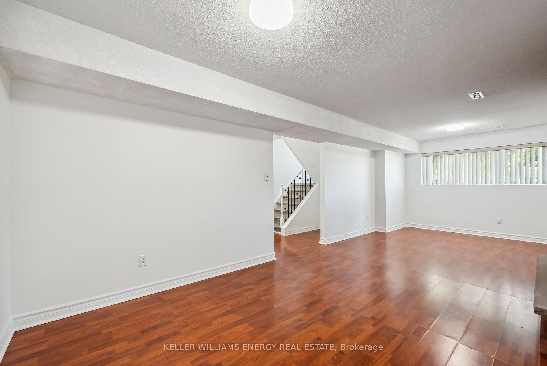 Photo 28 of 4 Pinedale Crescent, Clarington, Courtice — HOMEH
