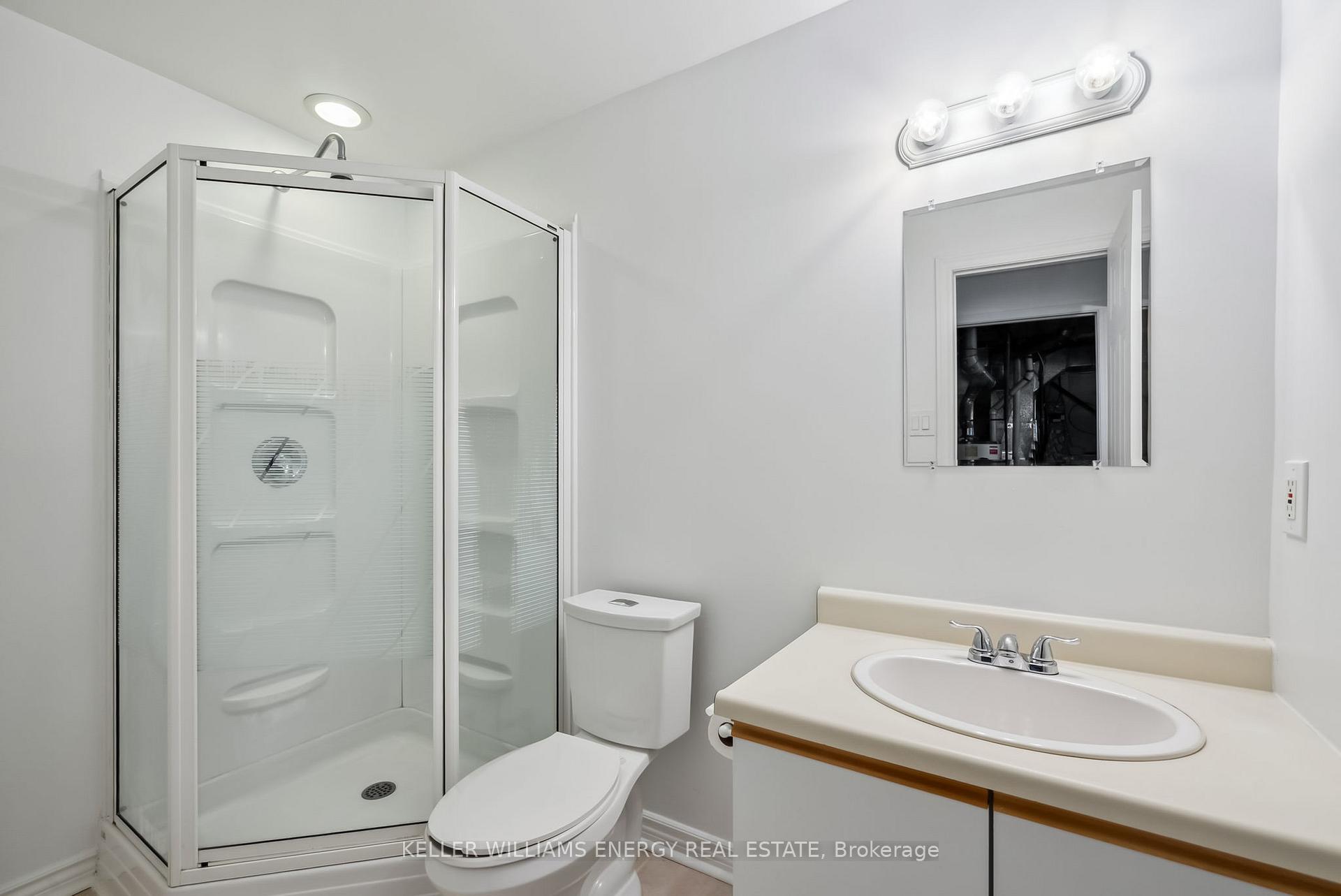 Photo 31 of 4 Pinedale Crescent, Clarington, Courtice — HOMEH