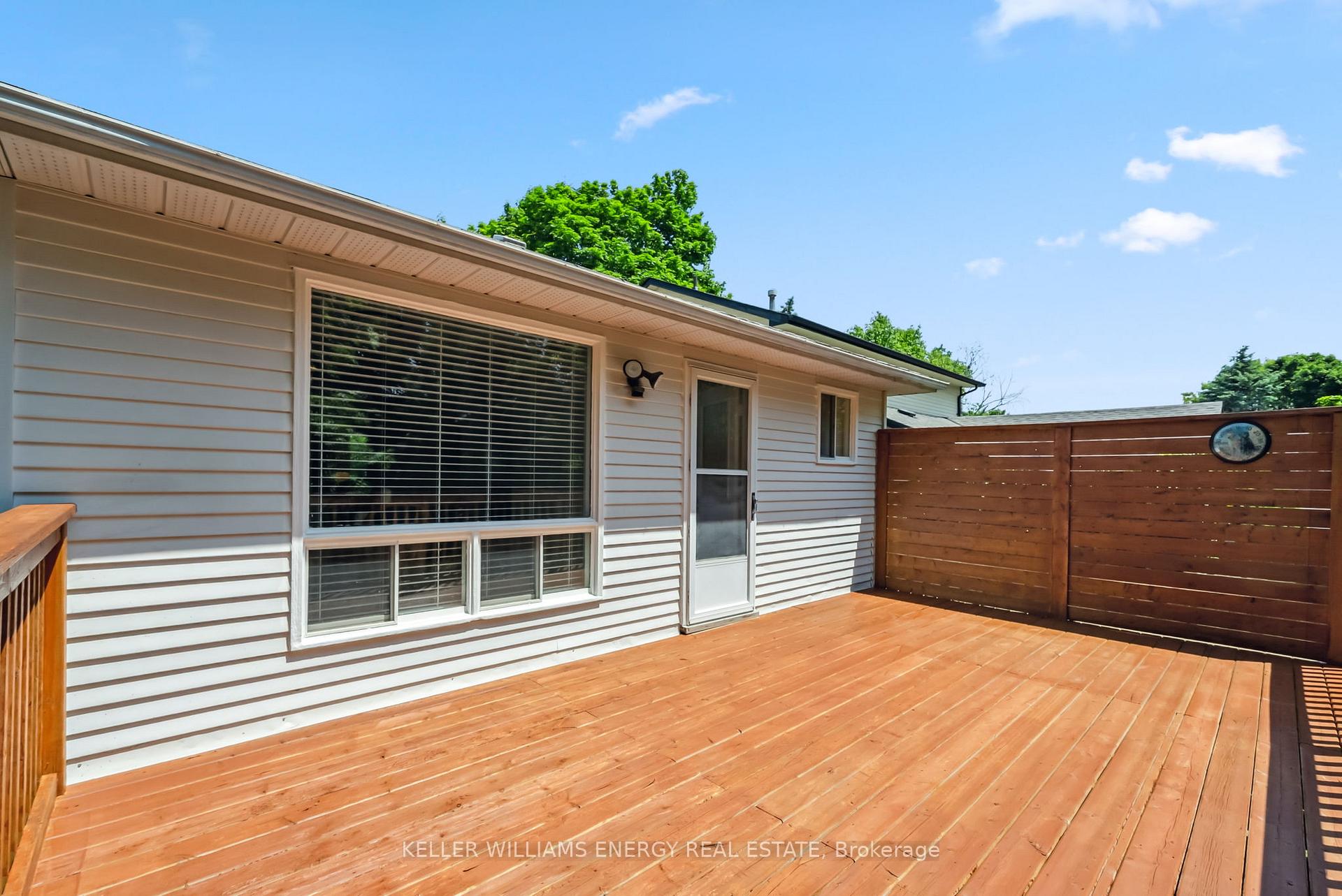 Photo 35 of 4 Pinedale Crescent, Clarington, Courtice — HOMEH