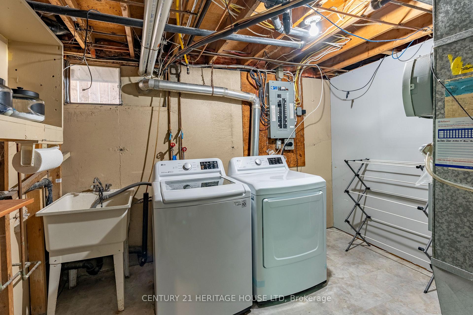 Photo 43 of 5 Beechwood Avenue, Brant, Brantford Twp — HOMEH