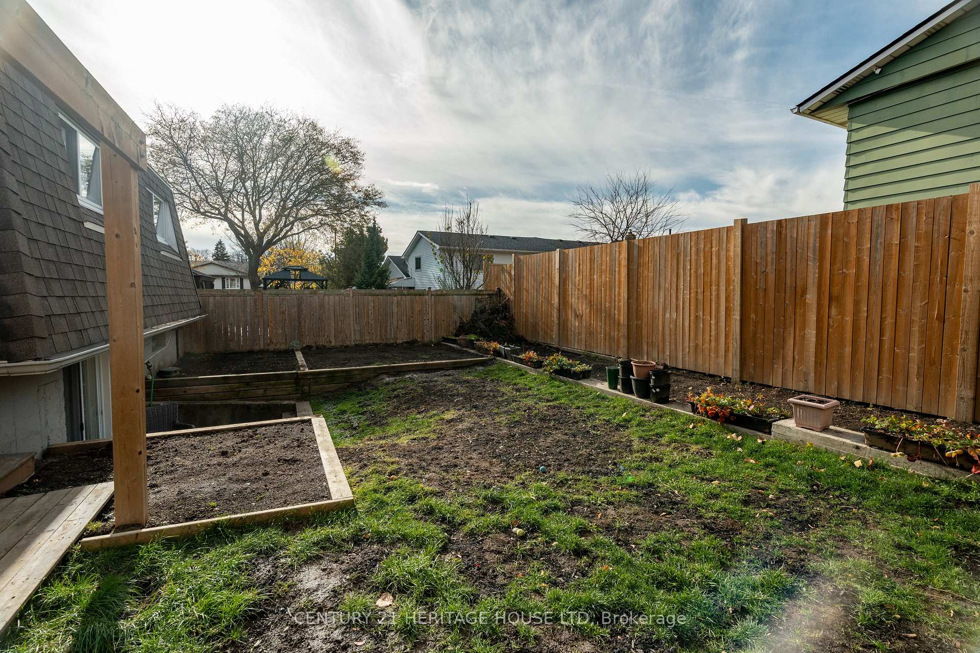 Photo 44 of 5 Beechwood Avenue, Brant, Brantford Twp — HOMEH