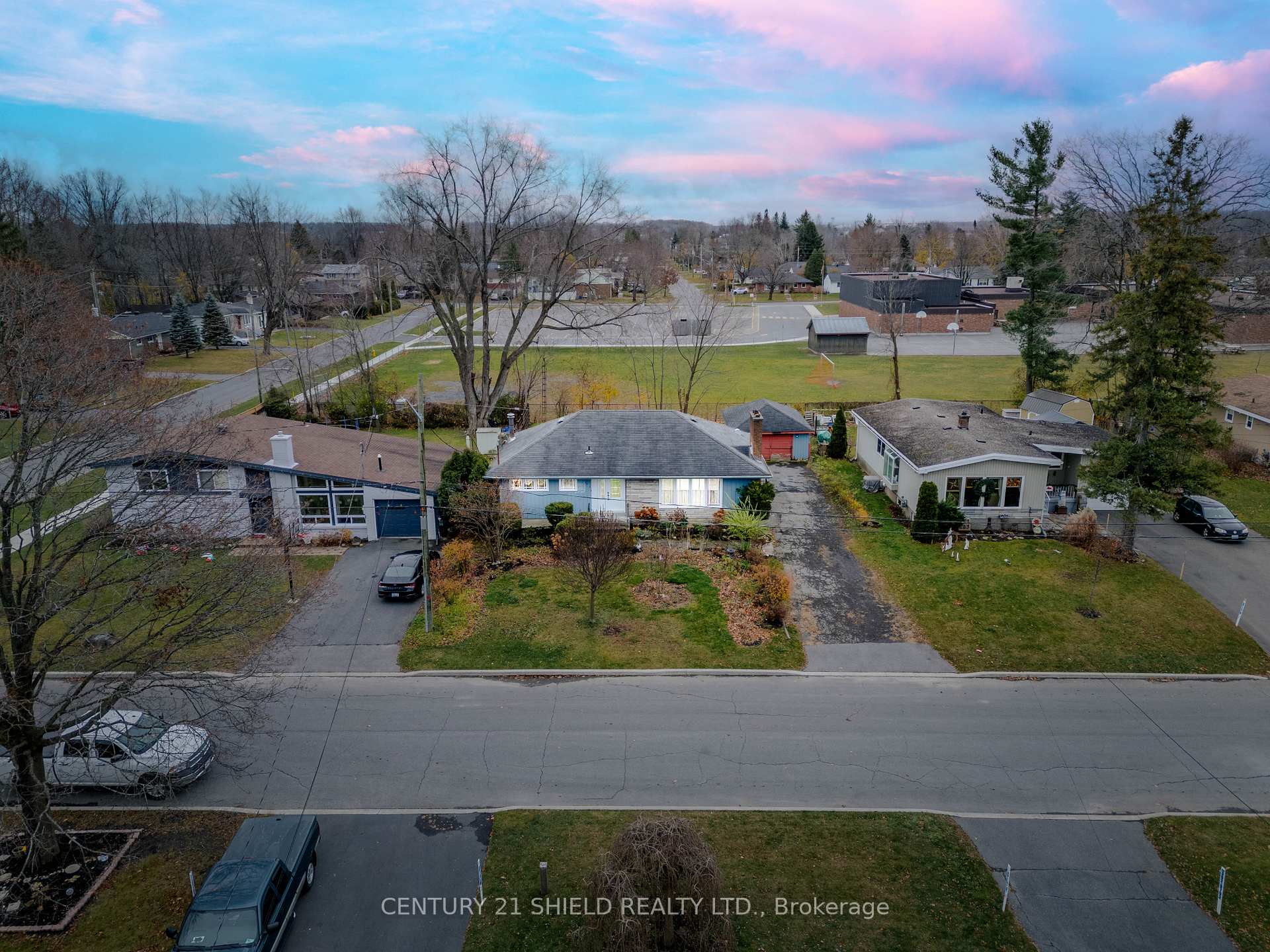 Photo 2 of 1404 Boyd Street, Cornwall — HOMEH