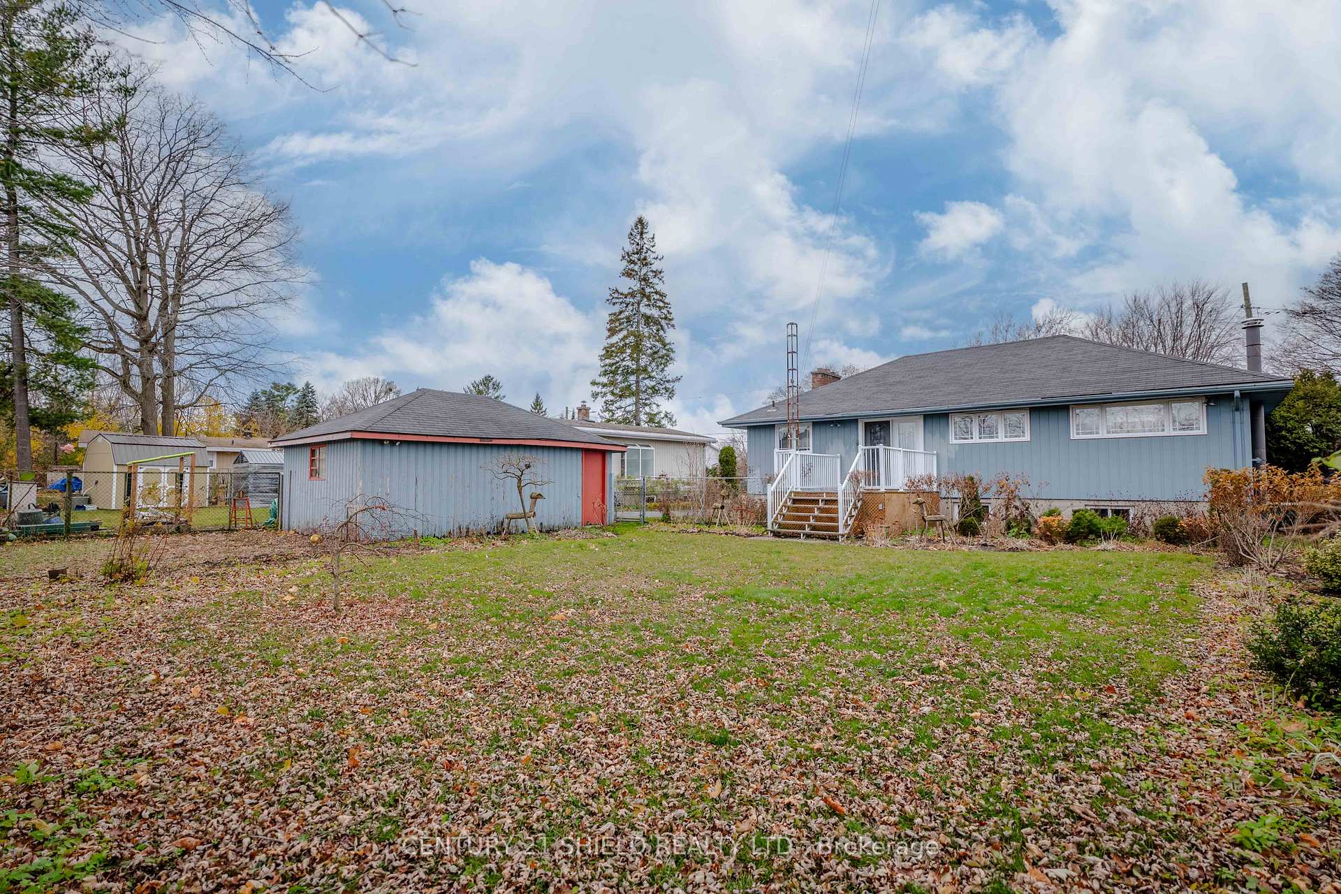 Photo 5 of 1404 Boyd Street, Cornwall — HOMEH