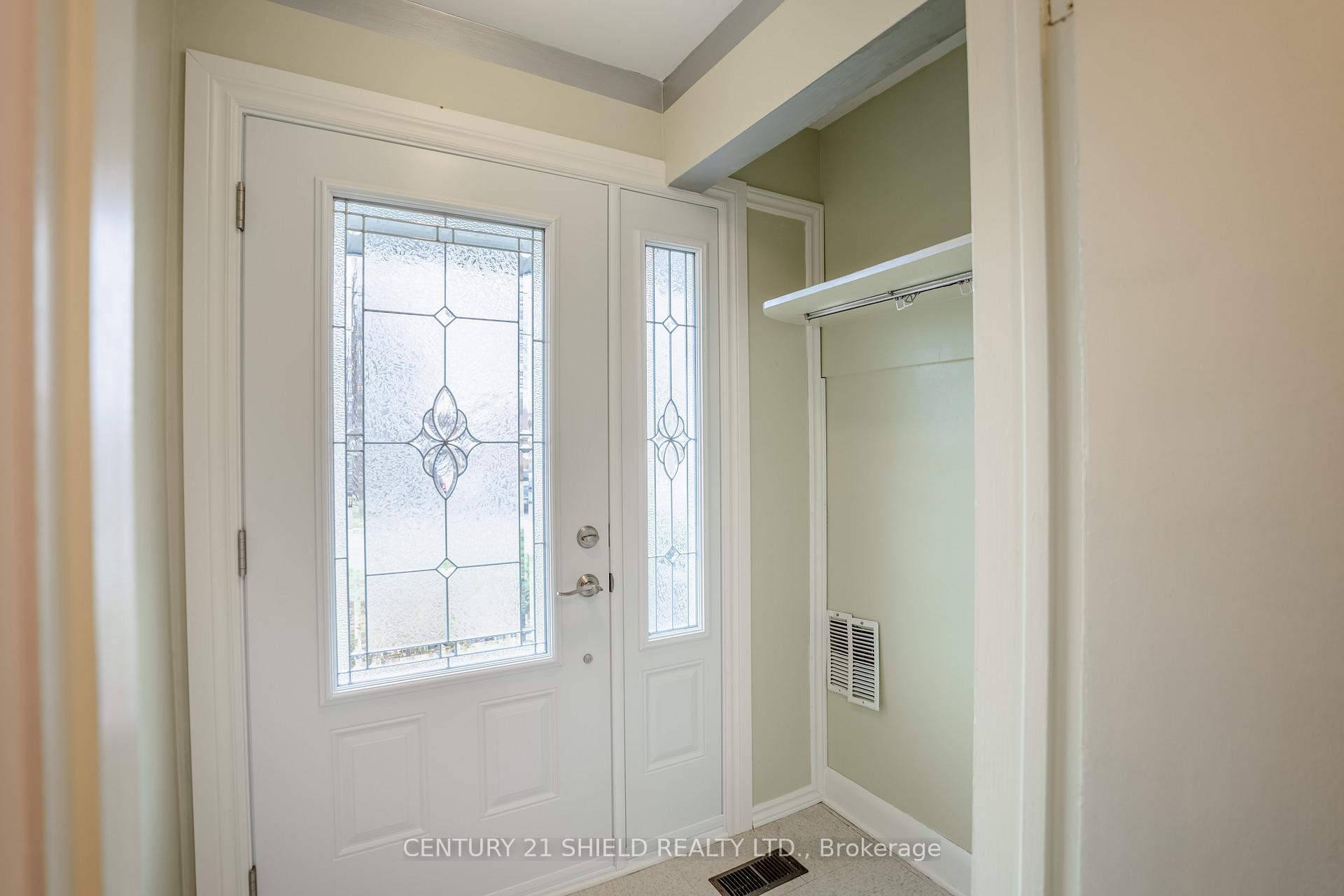 Photo 9 of 1404 Boyd Street, Cornwall — HOMEH