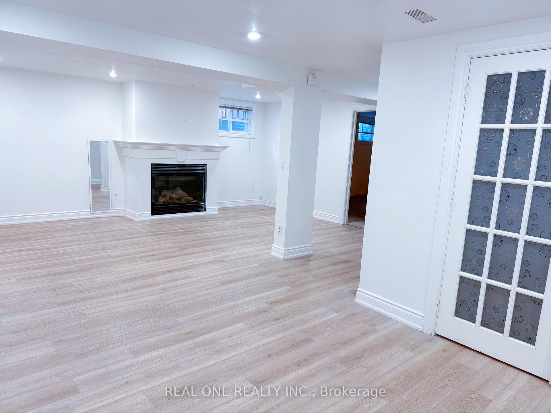 Photo 16 of 1480 Clearview Drive, Oakville, Clearview — HOMEH