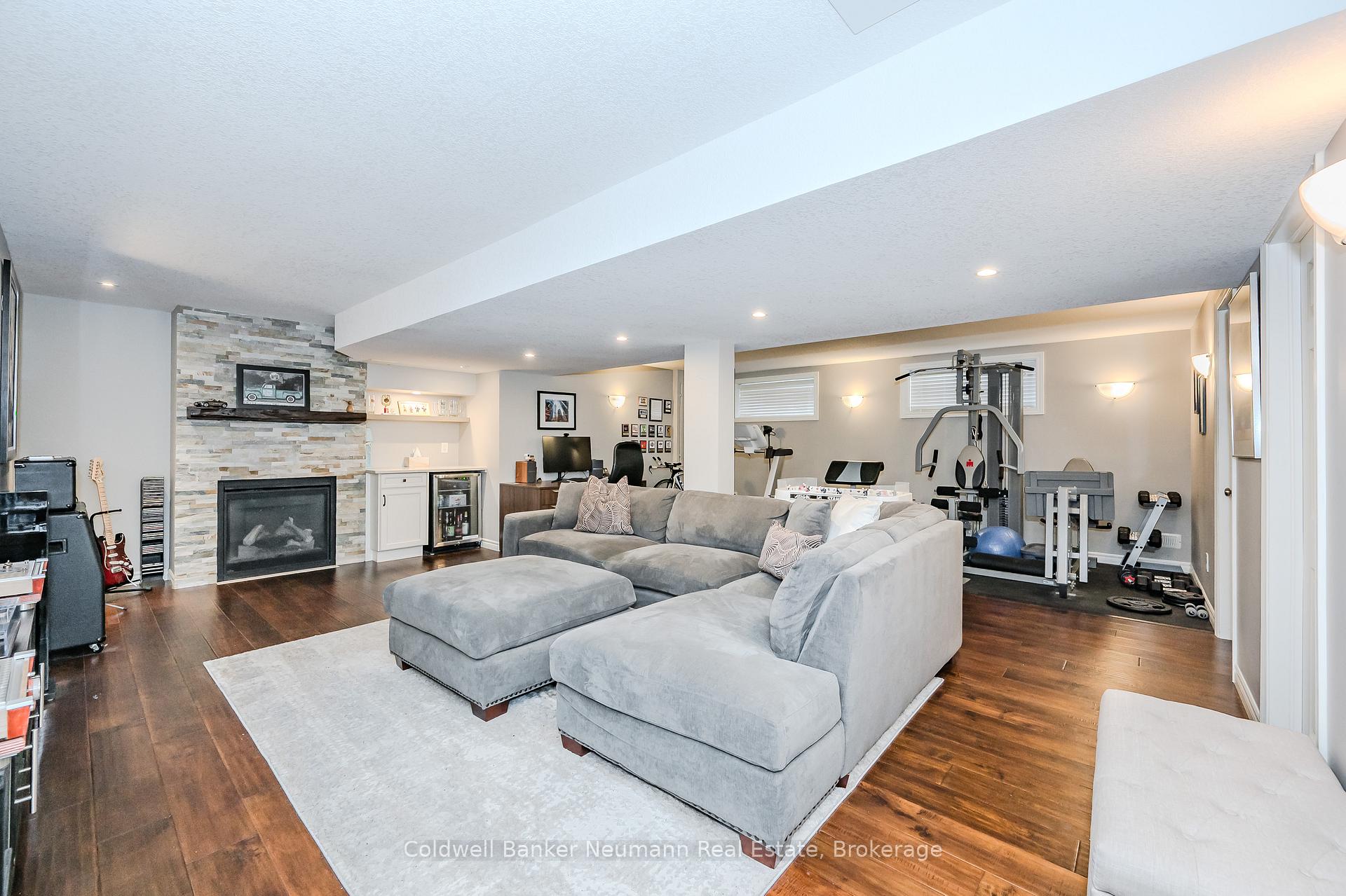 Photo 23 of 7 Brown Street, Guelph, Pineridge/Westminster Woods — HOMEH