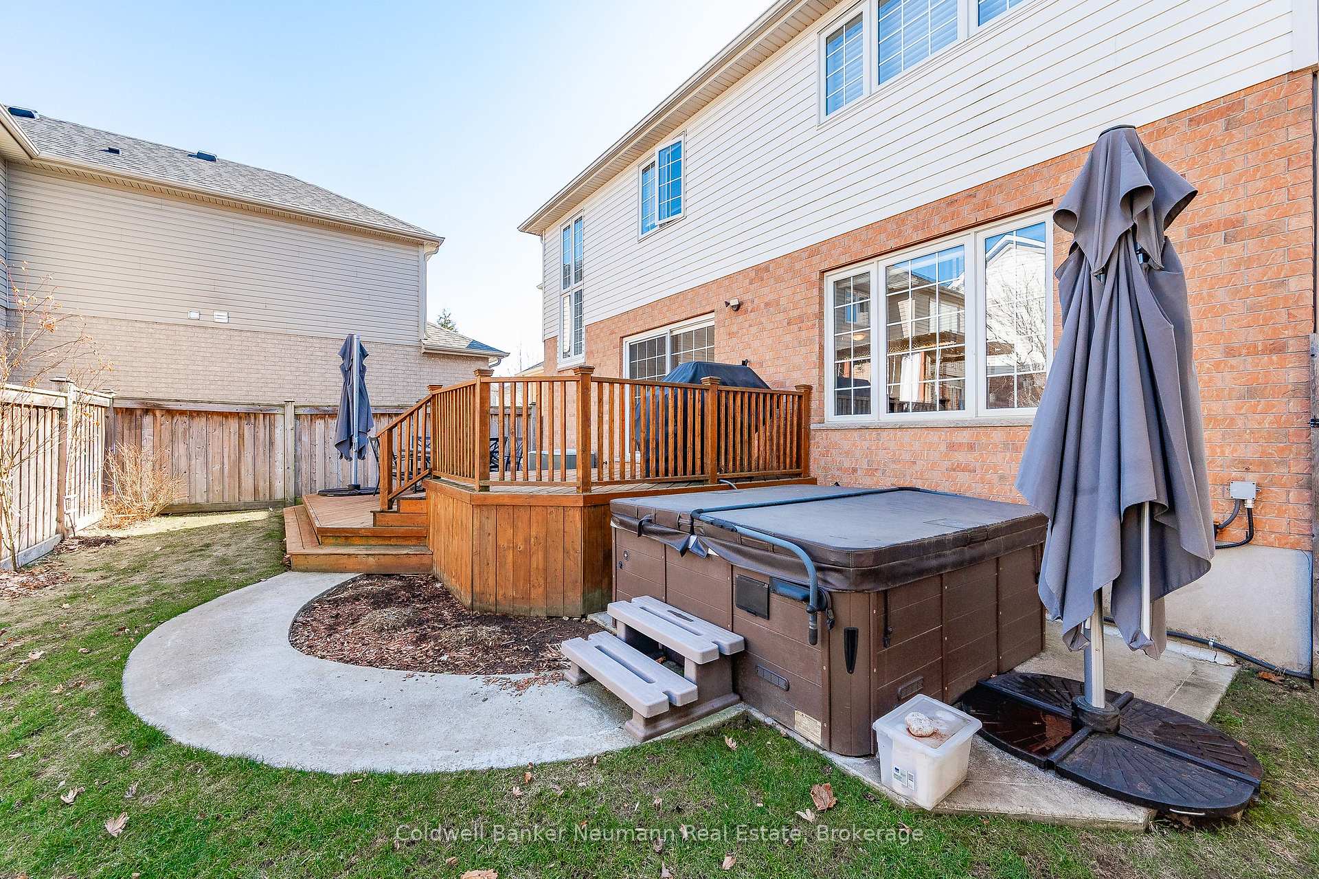 Photo 45 of 7 Brown Street, Guelph, Pineridge/Westminster Woods — HOMEH