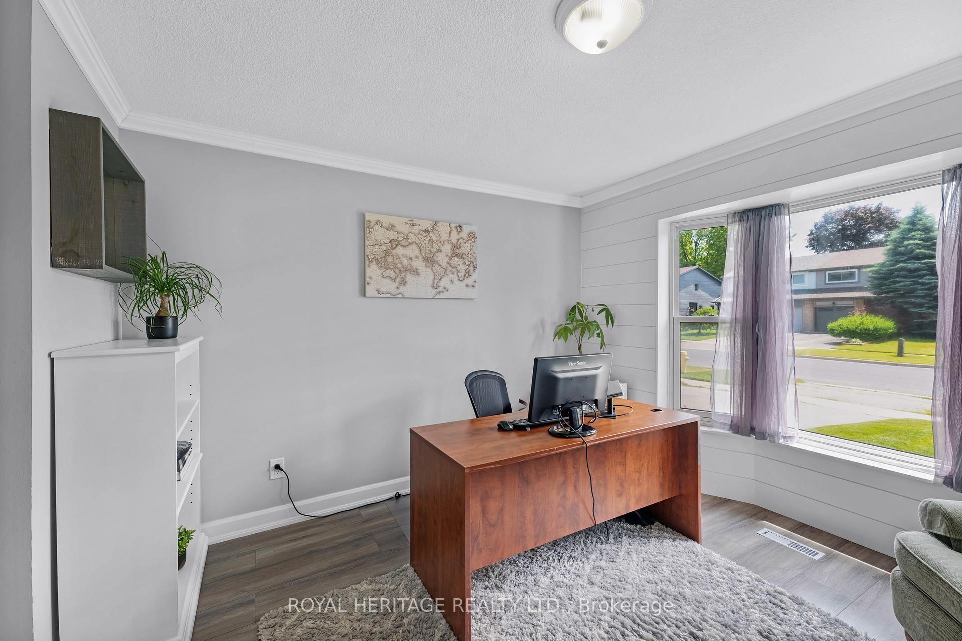 Photo 15 of 73 Roser Crescent, Clarington, Bowmanville — HOMEH