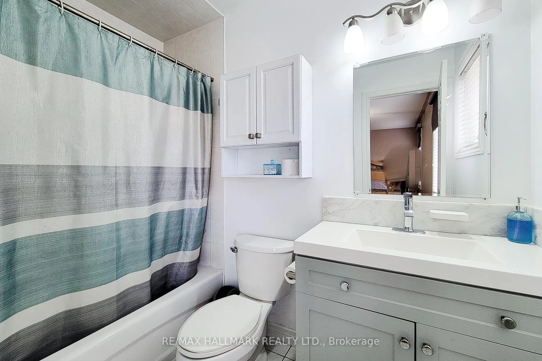 Photo 37 of 34 Marilyn Court, Hamilton, Ryckmans — HOMEH