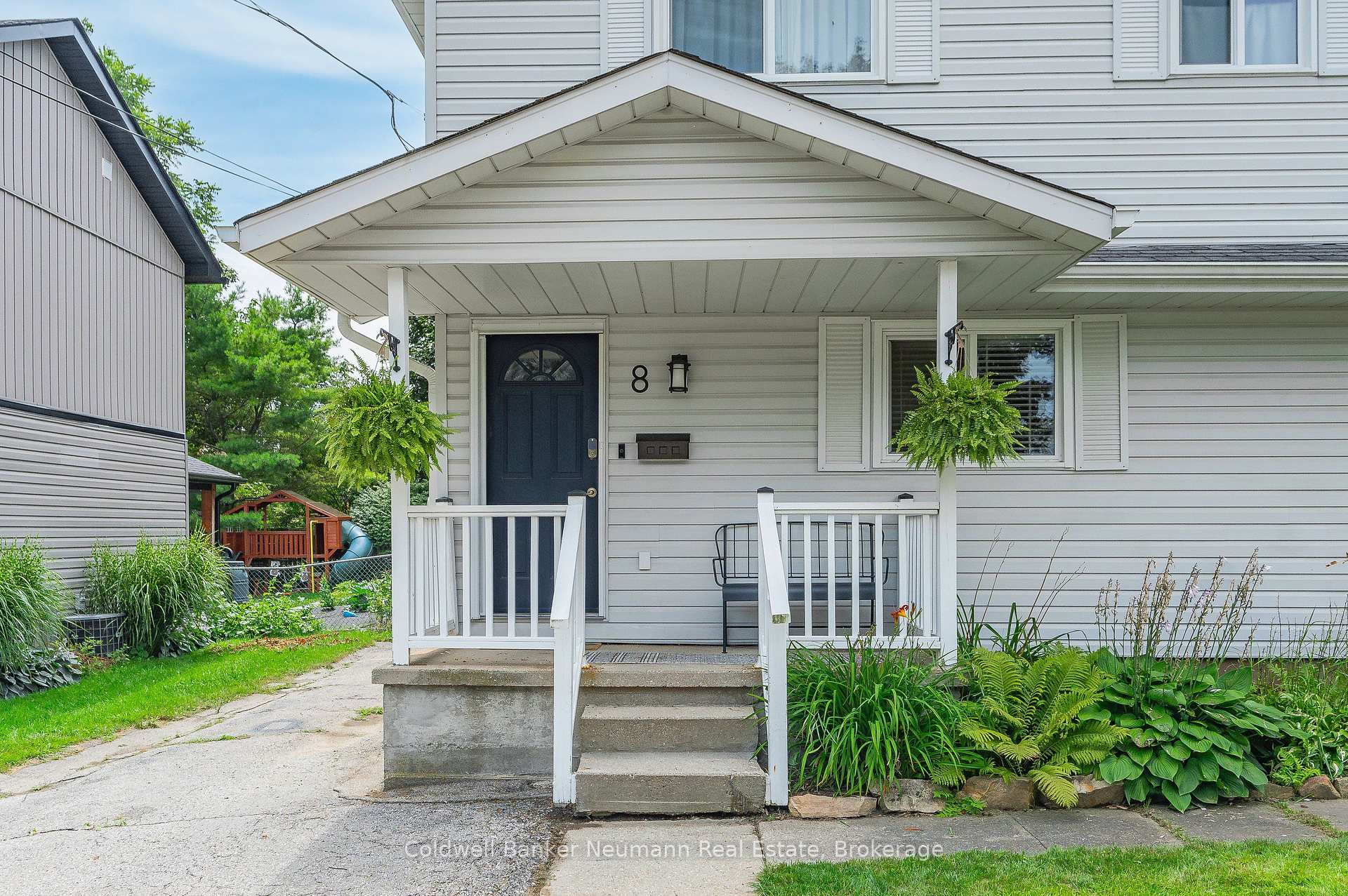 Photo 1 of 8 Goldie Avenue, Guelph, Junction/Onward Willow — HOMEH
