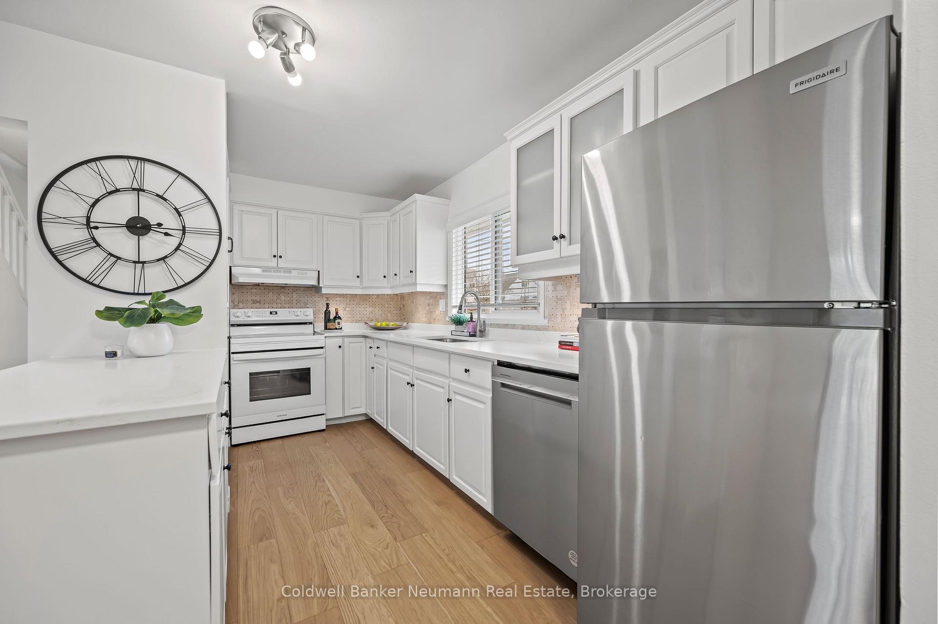Photo 5 of 8 Goldie Avenue, Guelph, Junction/Onward Willow — HOMEH