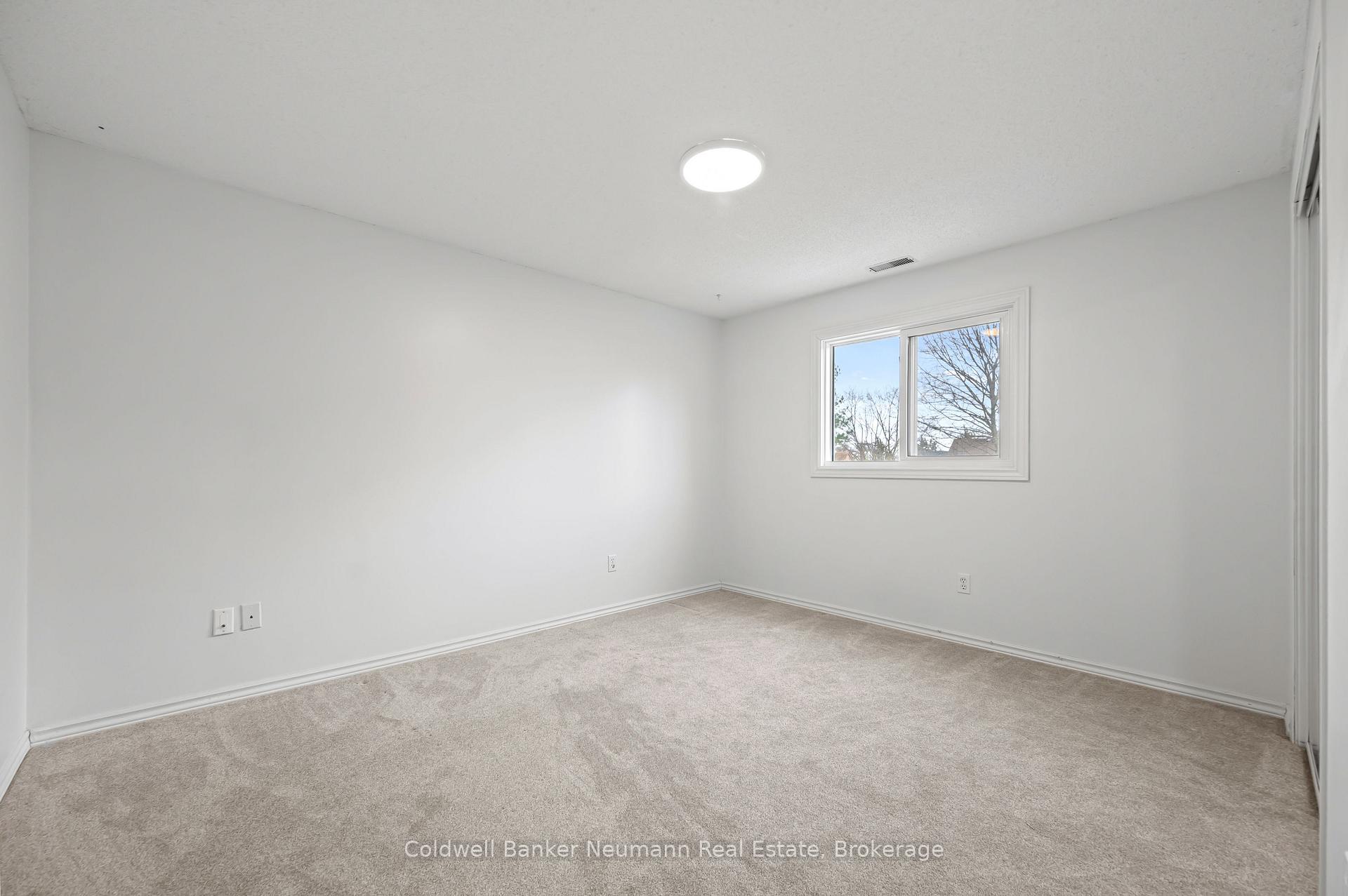 Photo 23 of 8 Goldie Avenue, Guelph, Junction/Onward Willow — HOMEH