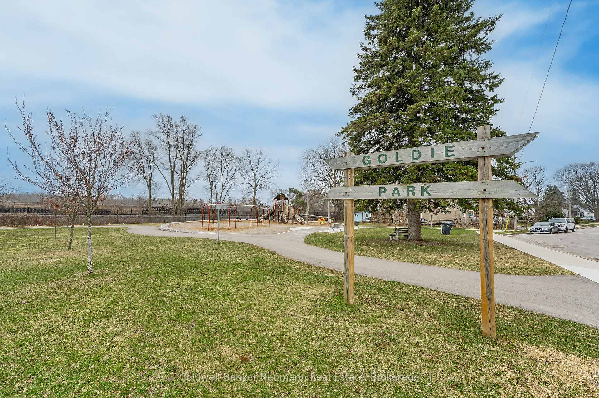 Photo 39 of 8 Goldie Avenue, Guelph, Junction/Onward Willow — HOMEH