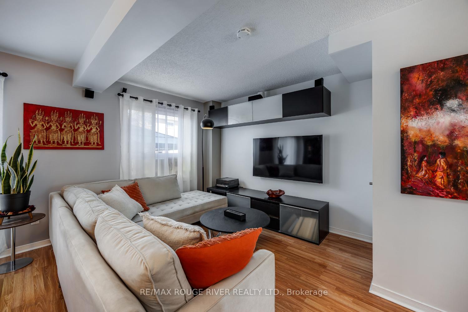 Photo 20 of 21 Raine Drive, Ajax, Central — HOMEH