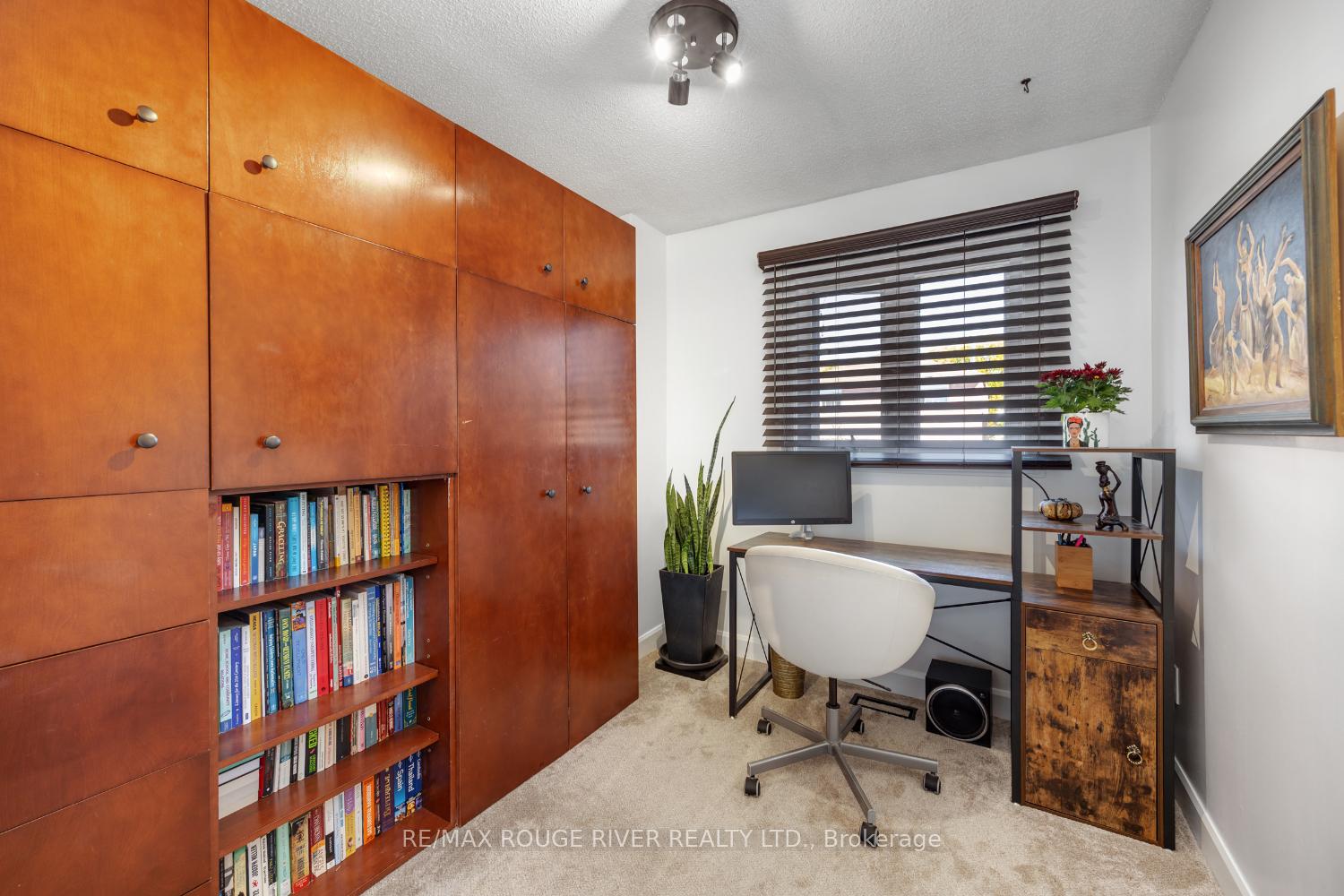 Photo 25 of 21 Raine Drive, Ajax, Central — HOMEH