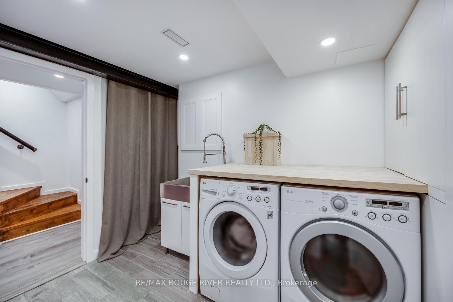 Photo 30 of 21 Raine Drive, Ajax, Central — HOMEH