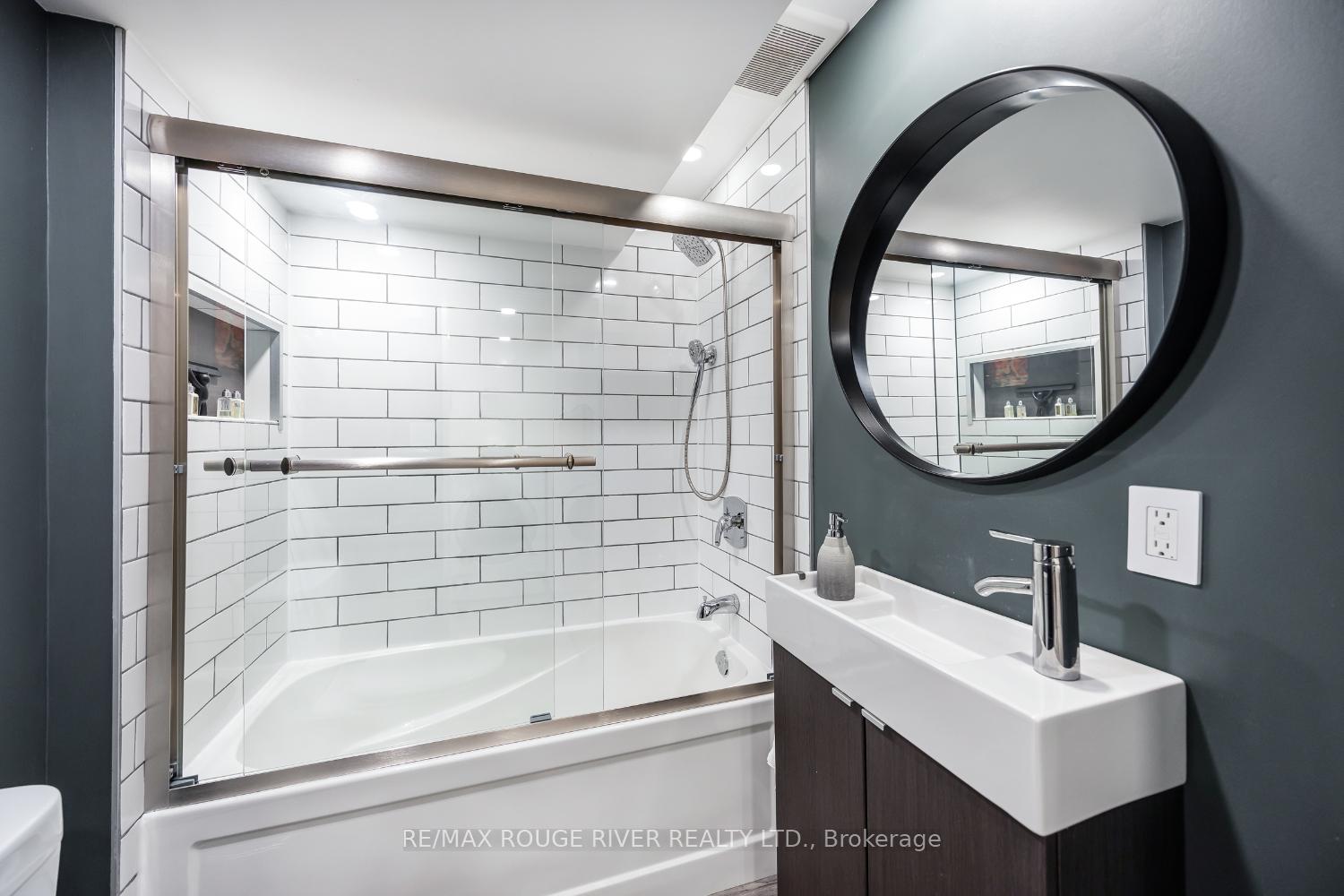 Photo 34 of 21 Raine Drive, Ajax, Central — HOMEH
