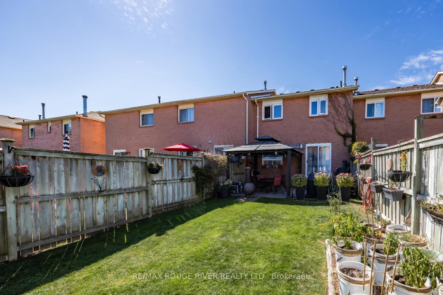 Photo 33 of 21 Raine Drive, Ajax, Central — HOMEH