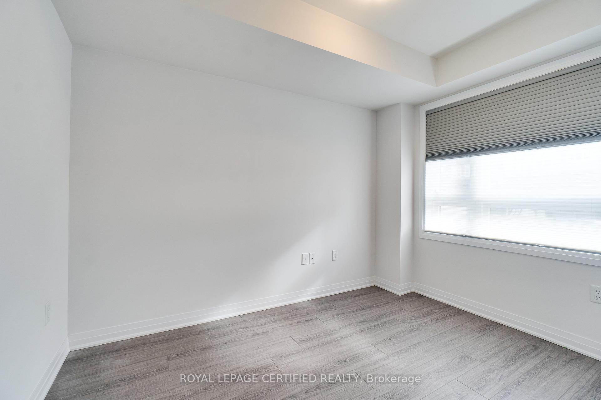 Photo 27 of Unit 4, 51 Sparrow Avenue, Cambridge — HOMEH