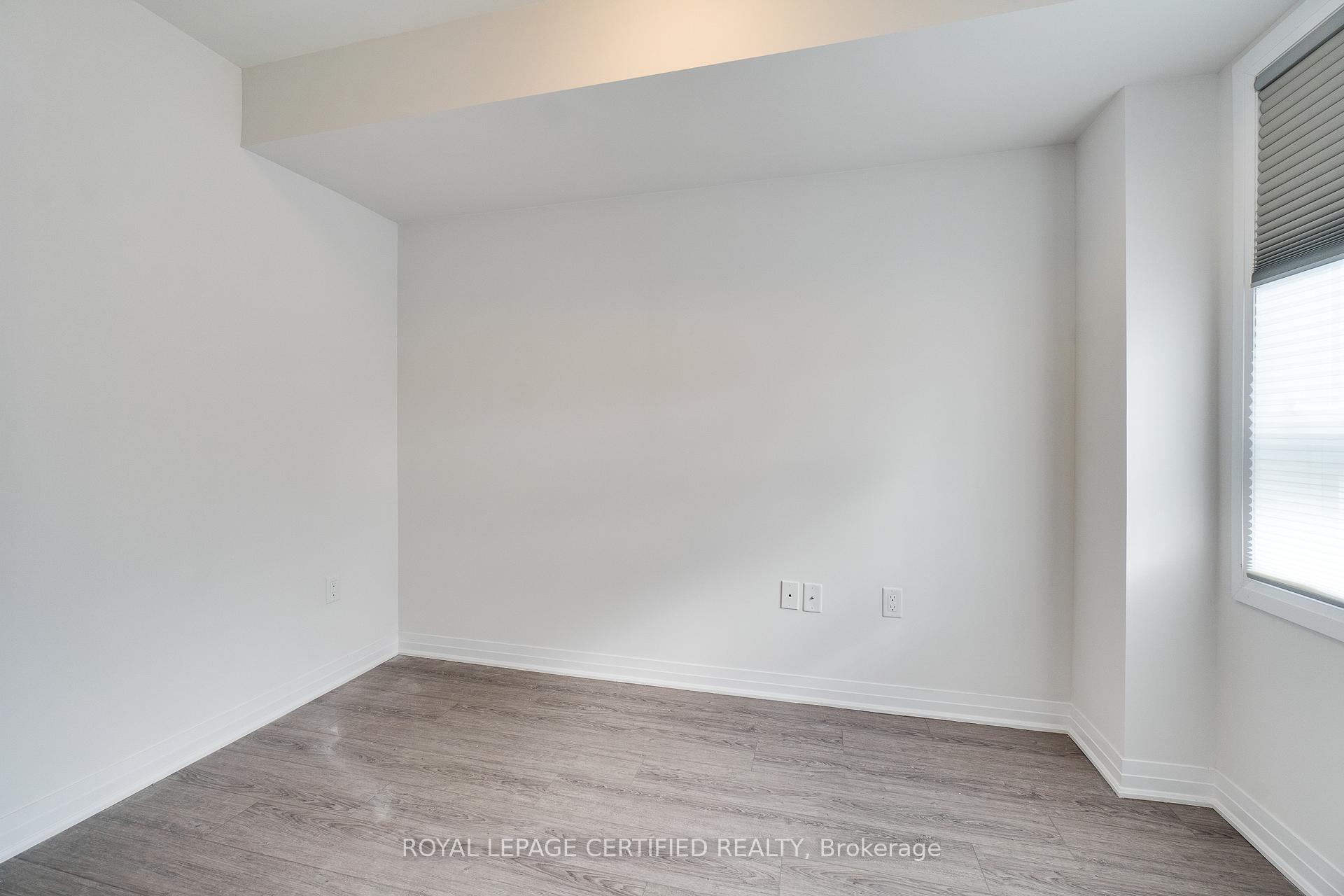 Photo 28 of Unit 4, 51 Sparrow Avenue, Cambridge — HOMEH