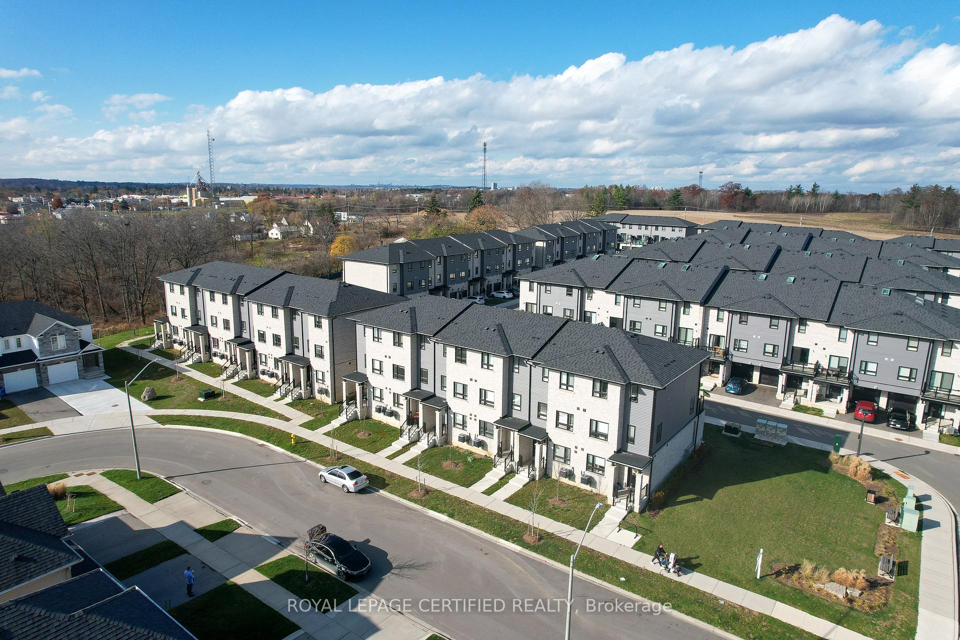 Photo 32 of Unit 4, 51 Sparrow Avenue, Cambridge — HOMEH