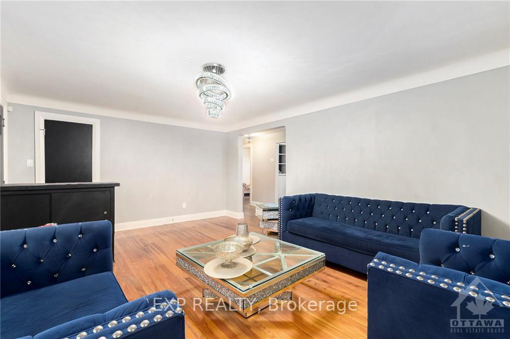 Photo 8 of 917 Pinecrest Road, Ottawa, Queensway Terrace North — HOMEH